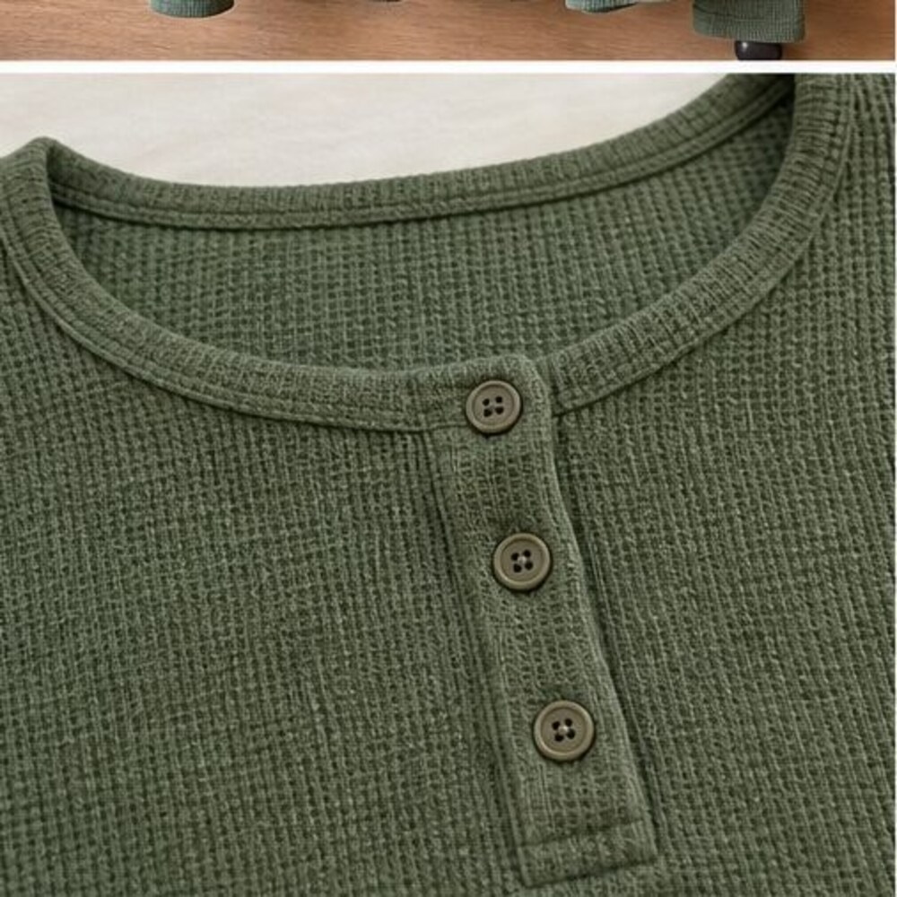 Gray Button Blouse - Picture 4 of 6